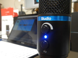 iRig Mic Studio with laptop