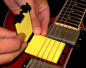 Guitar string cleaner