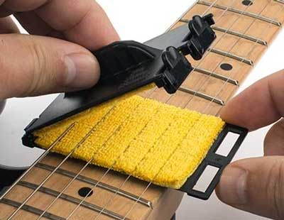 How to Clean Guitar Strings Step by Step with Tips Guitar Gear