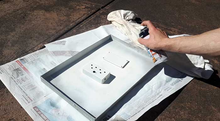 Spraying guitar pedal base coat
