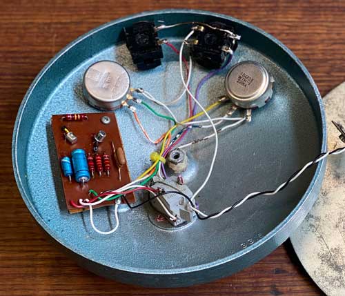 Fuzz face circuit