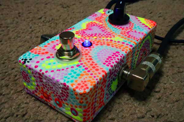 7 minute fuzz pedal LED